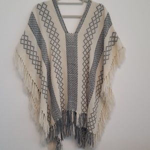 LAST CHANCE! Free People Fringe Poncho